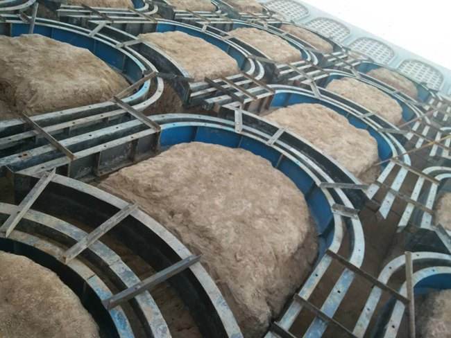 拱形護(hù)坡模具